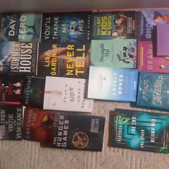 Books - Picture 1 of 4